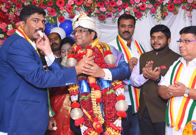 Bro Andrew Richard wonderfully celebrates his 57th Birthday amidst a large number of devotees and social organisations here on Tuesday 16th, 2018 in Bangalore with the myriad of wishes.